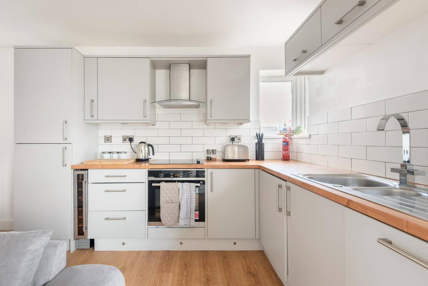 Luxurious 3-Bed Penthouse In Sheffield Apartment Handsworth Екстериор снимка