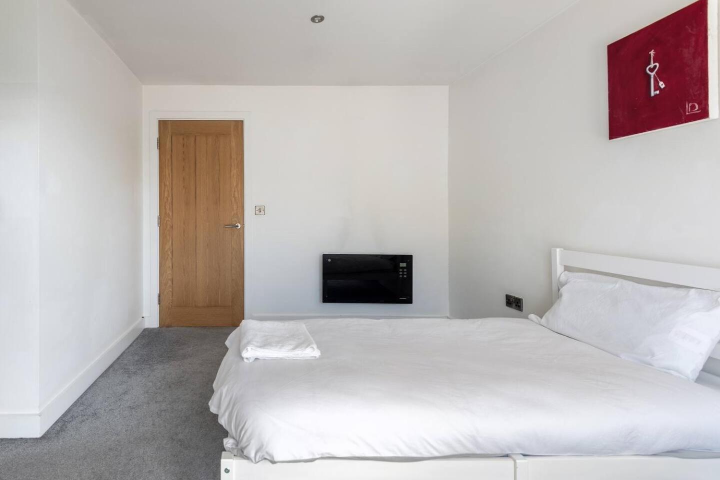 Luxurious 3-Bed Penthouse In Sheffield Apartment Handsworth Екстериор снимка