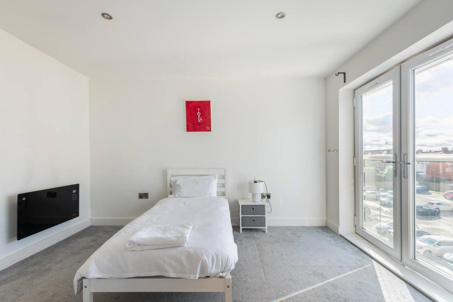 Luxurious 3-Bed Penthouse In Sheffield Apartment Handsworth Екстериор снимка